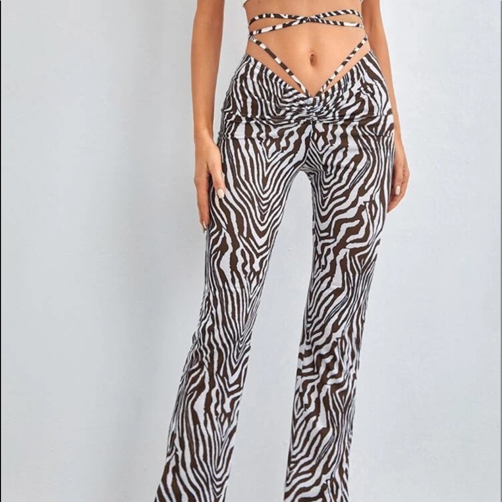 Zebra Crisscross Tie Pants